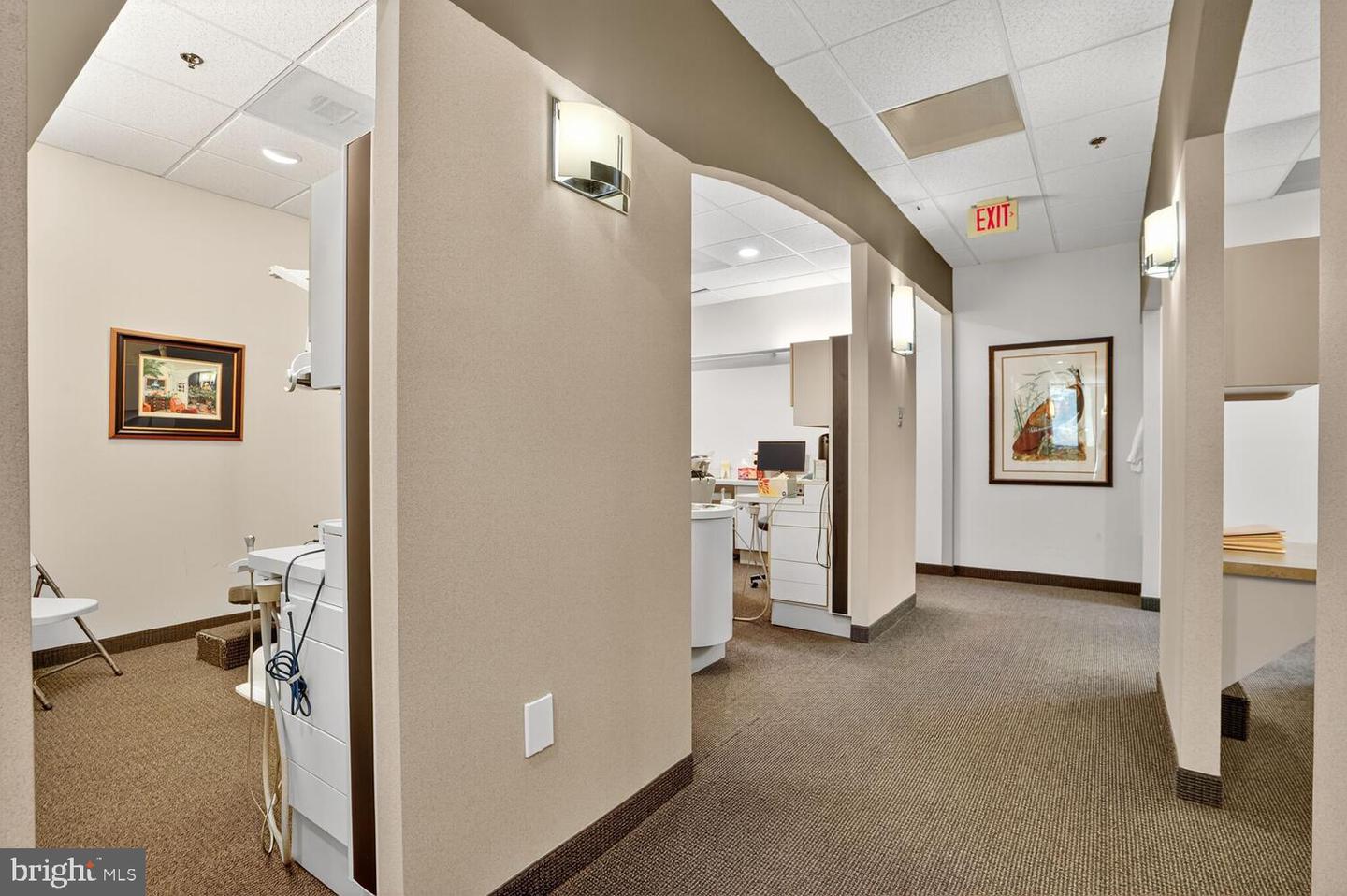 4437 Brookfield Corporate Dr #107-a Property Photo 21