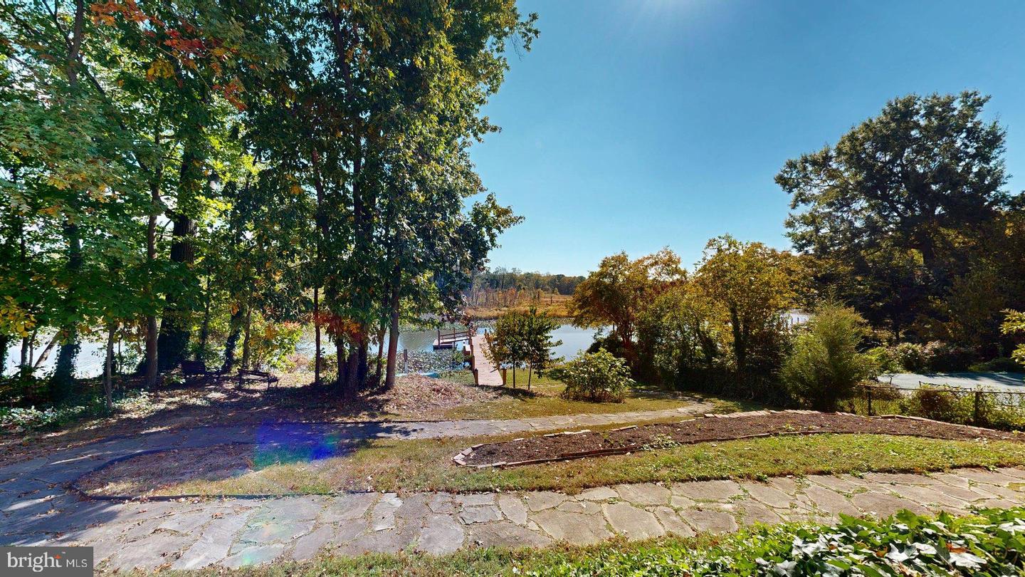 8352 Orange Ct Property Photo 6