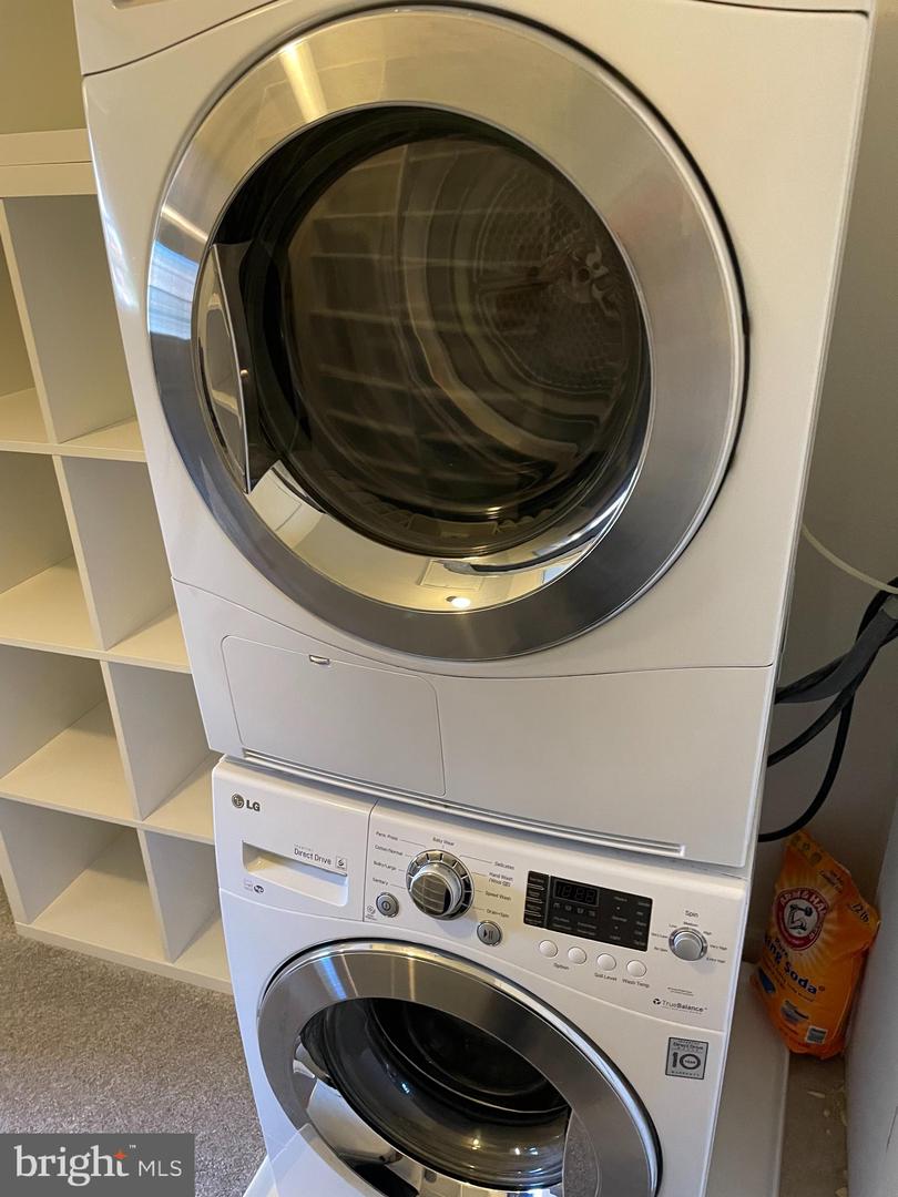 5800-e Torington Dr #836 Property Photo 9