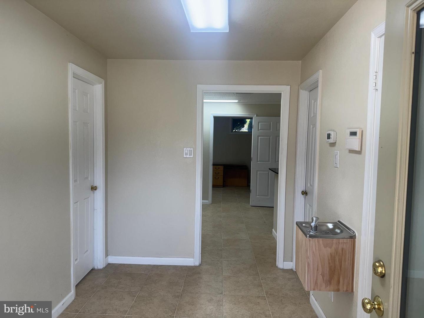 1142 Walker Rd #a Property Photo 12