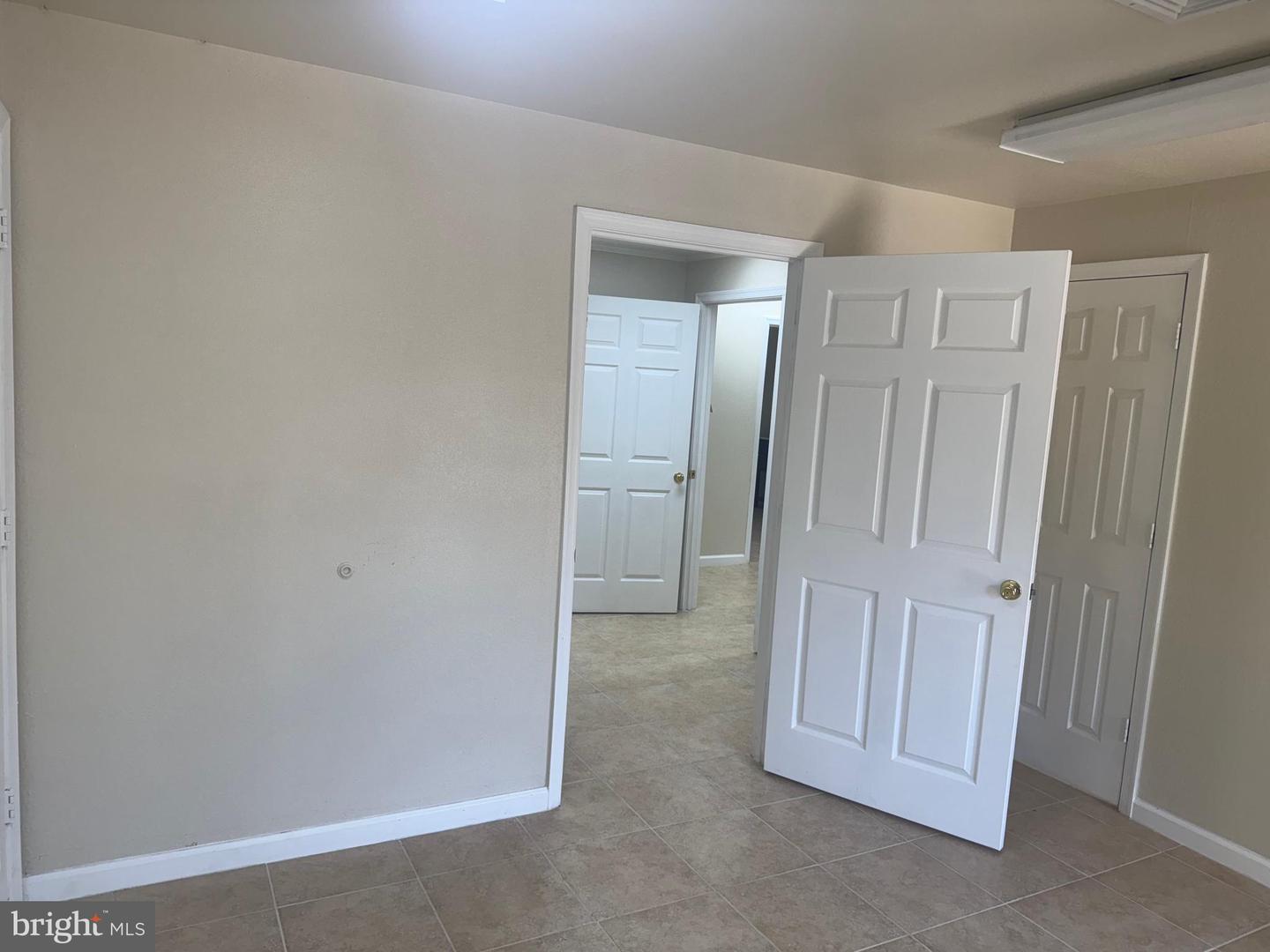 1142 Walker Rd #a Property Photo 13