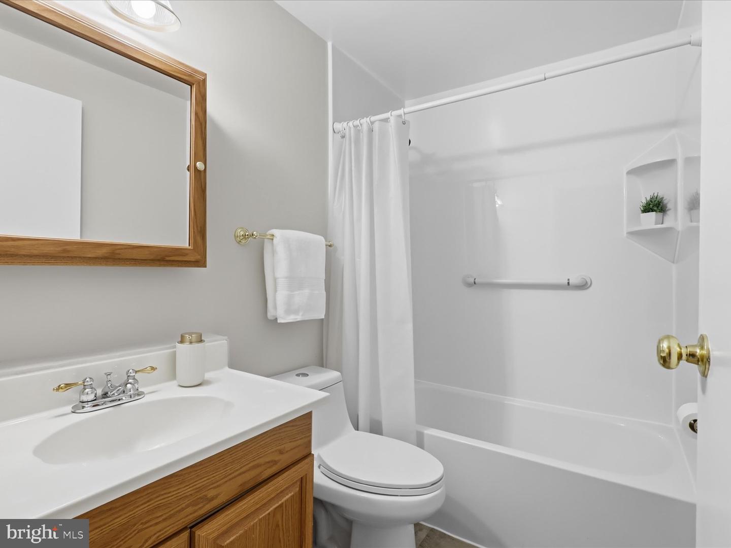 5811 High Bluff Ct Property Photo 15