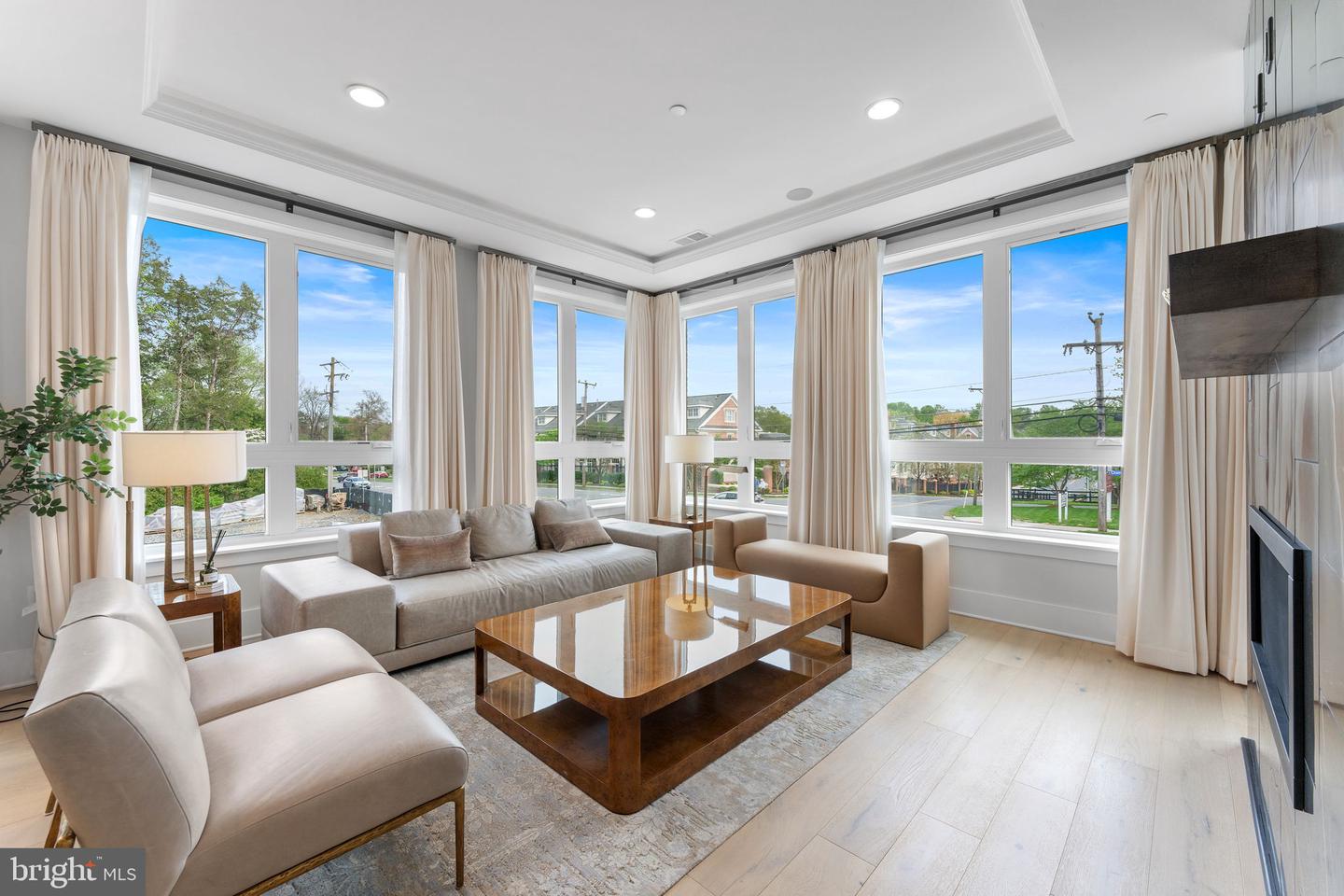 1620 Chain Bridge Rd Property Photo 11