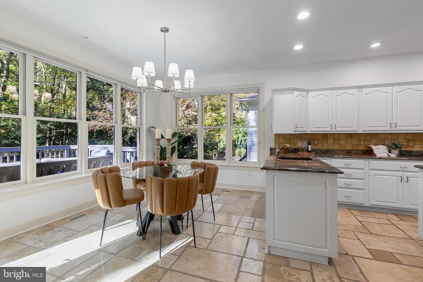 2404 Oakmont Ct Property Photo 14