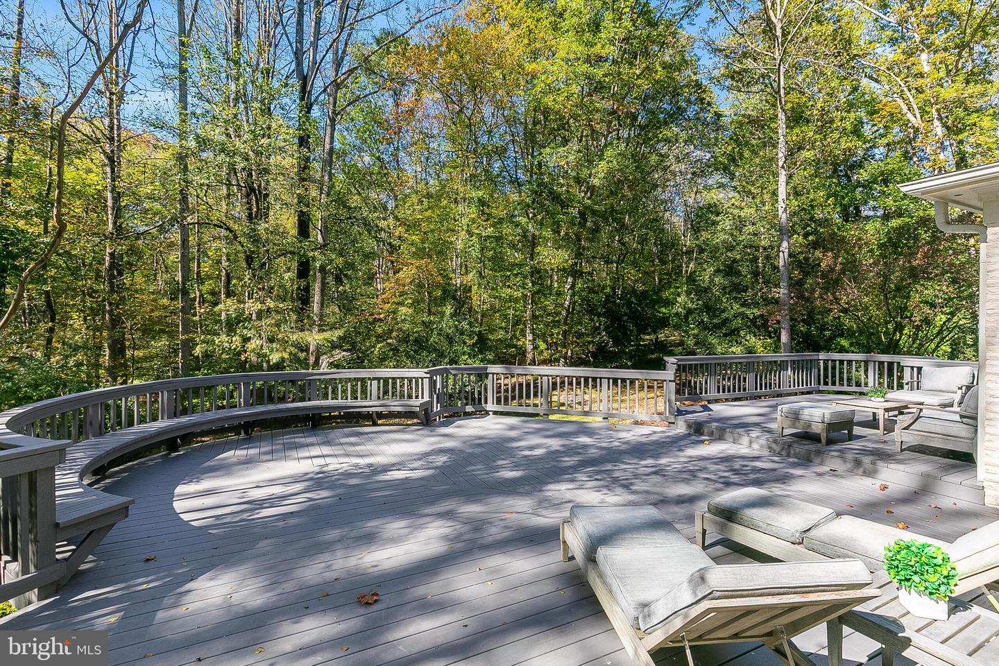 2404 Oakmont Ct Property Photo 20