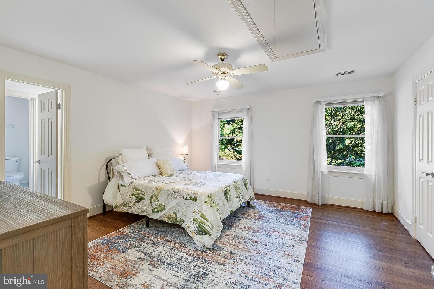 2404 Oakmont Ct Property Photo 33