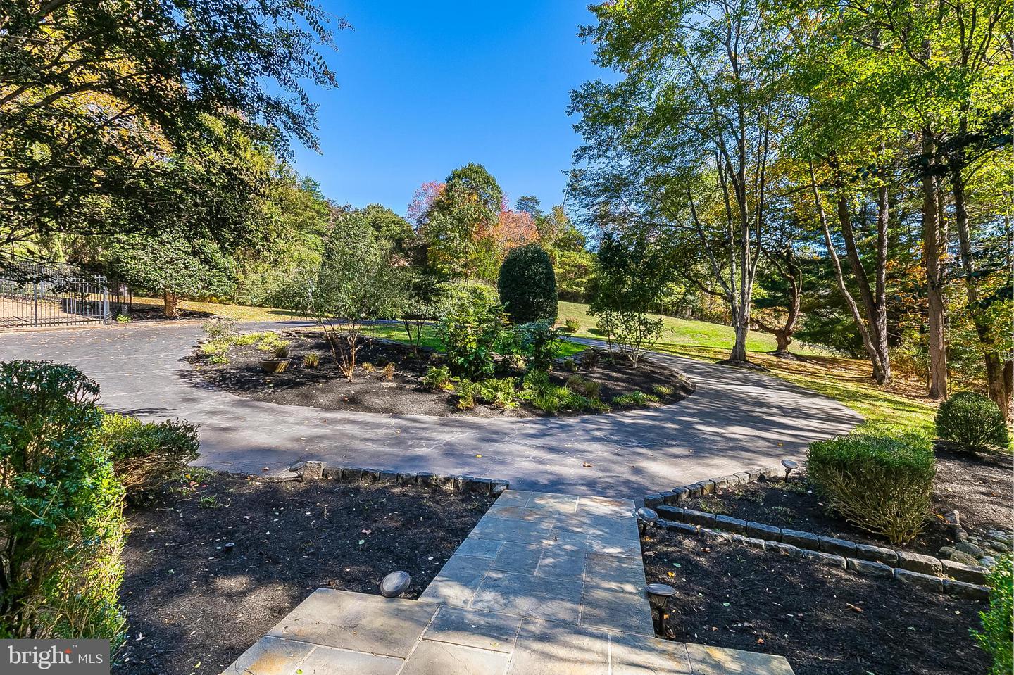 2404 Oakmont Ct Property Photo 47