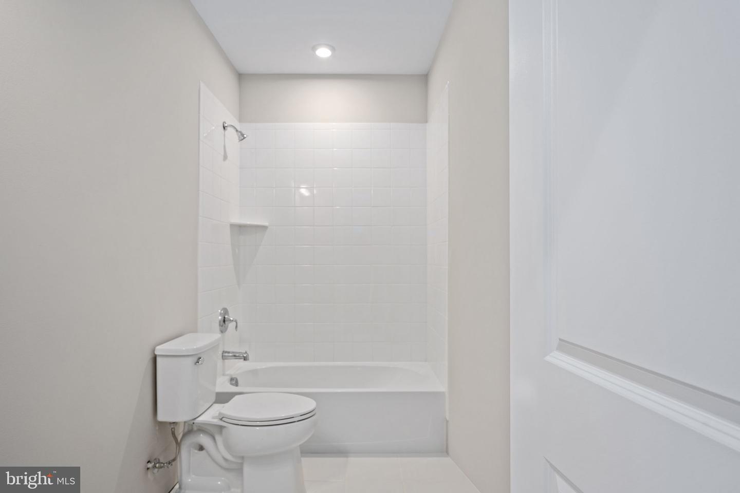 8761 Southern Oaks Pl Property Photo 50
