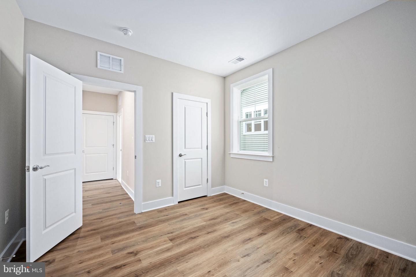 8761 Southern Oaks Pl Property Photo 54