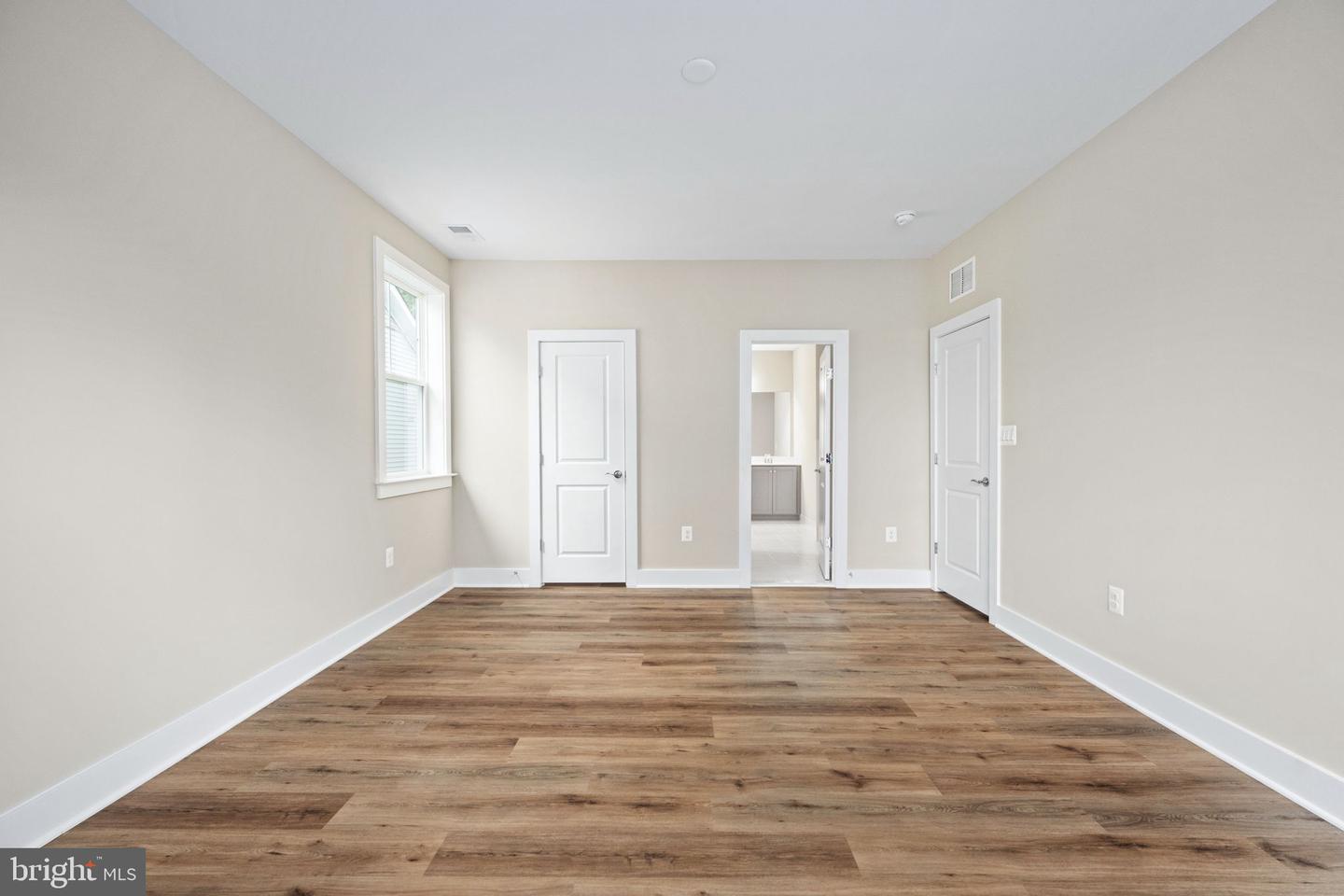 8761 Southern Oaks Pl Property Photo 72