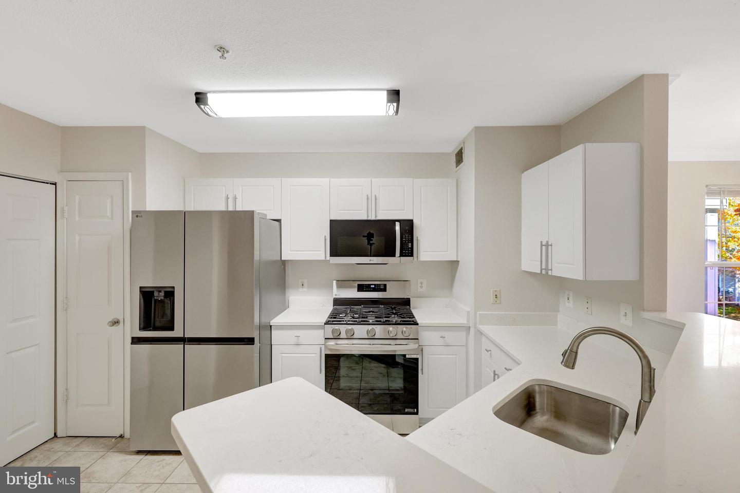12912 Fair Briar Ln Property Photo 15