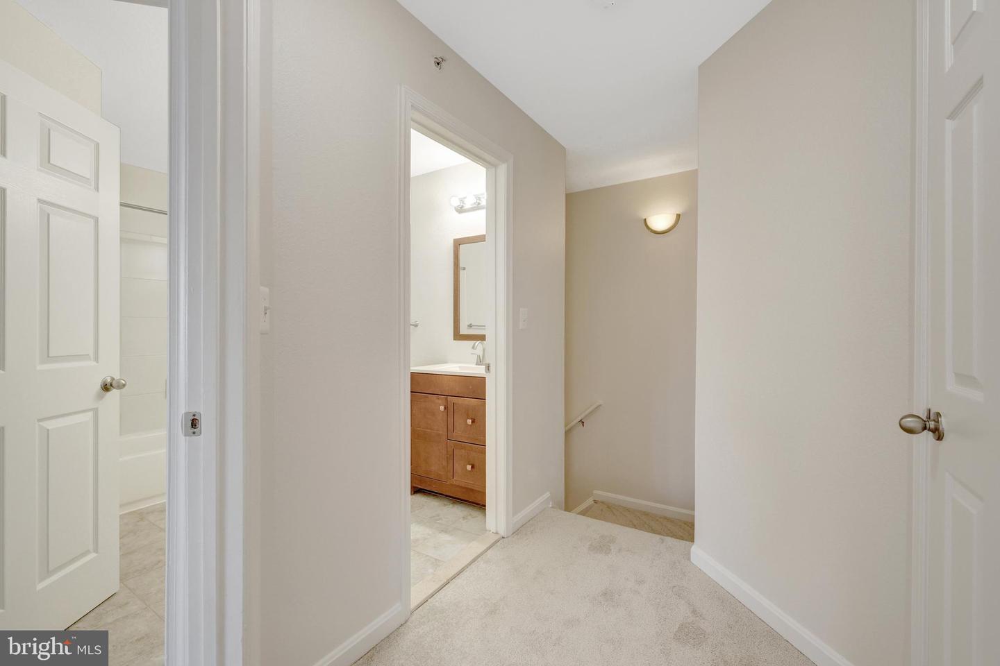 12912 Fair Briar Ln Property Photo 21