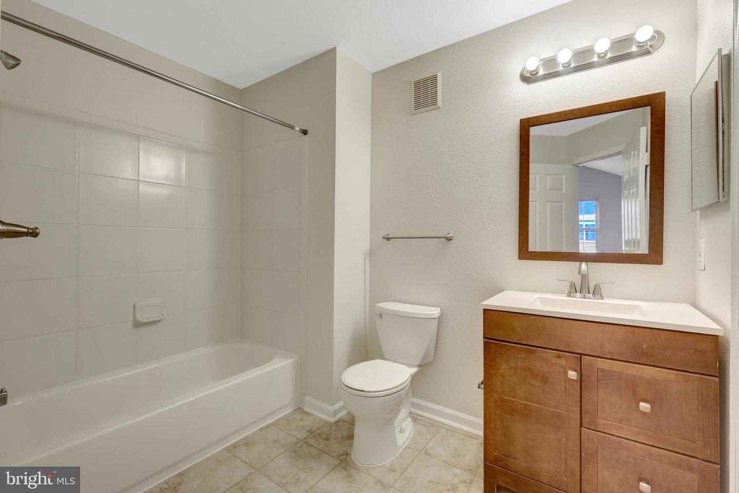 12912 Fair Briar Ln Property Photo 31