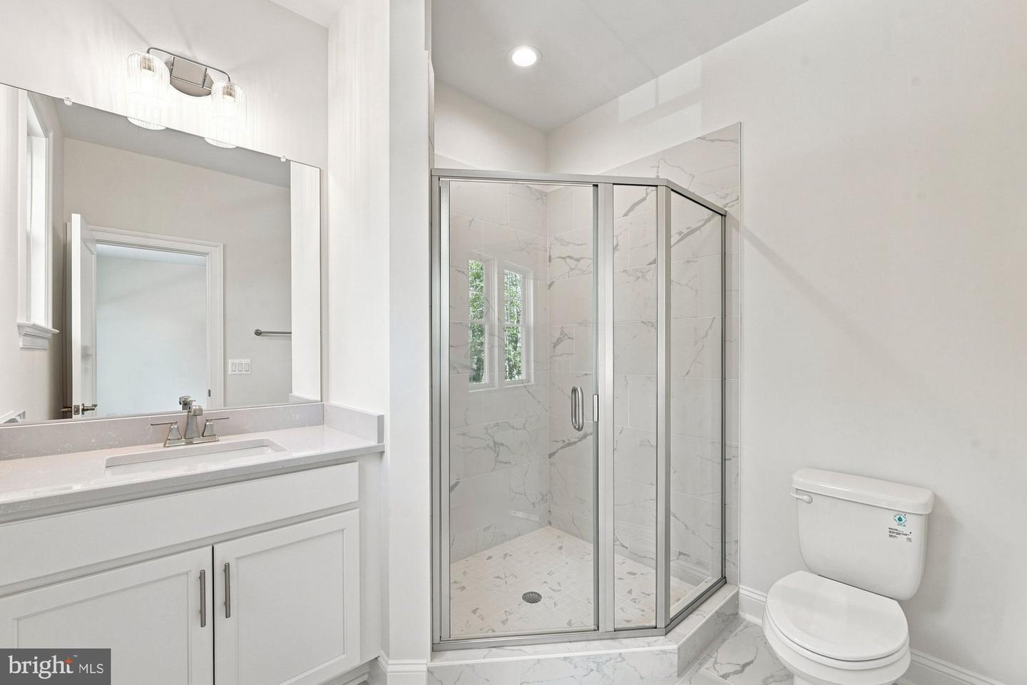 613 Blackstone Ter Nw Property Photo 57