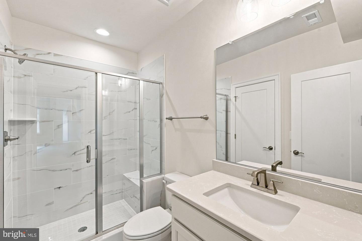 613 Blackstone Ter Nw Property Photo 83