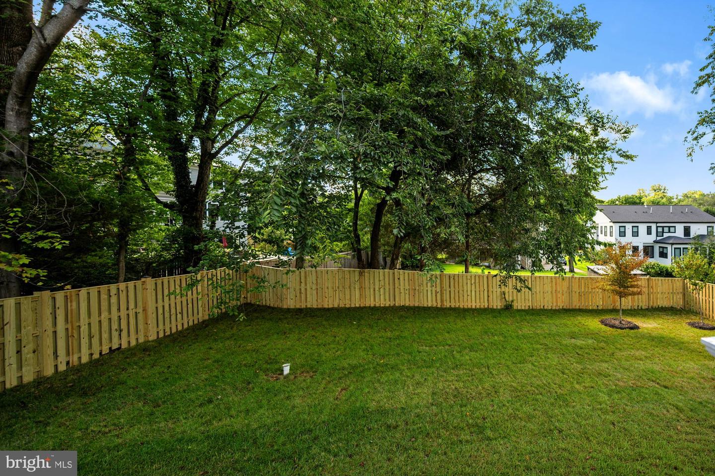 613 Blackstone Ter Nw Property Photo 88