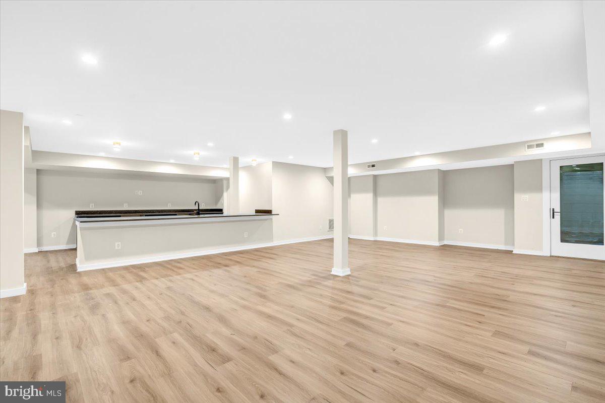 9433 Ferry Landing Ct Property Photo 59