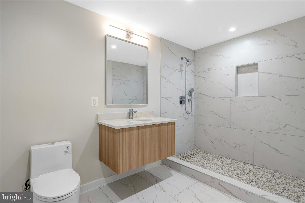9433 Ferry Landing Ct Property Photo 64