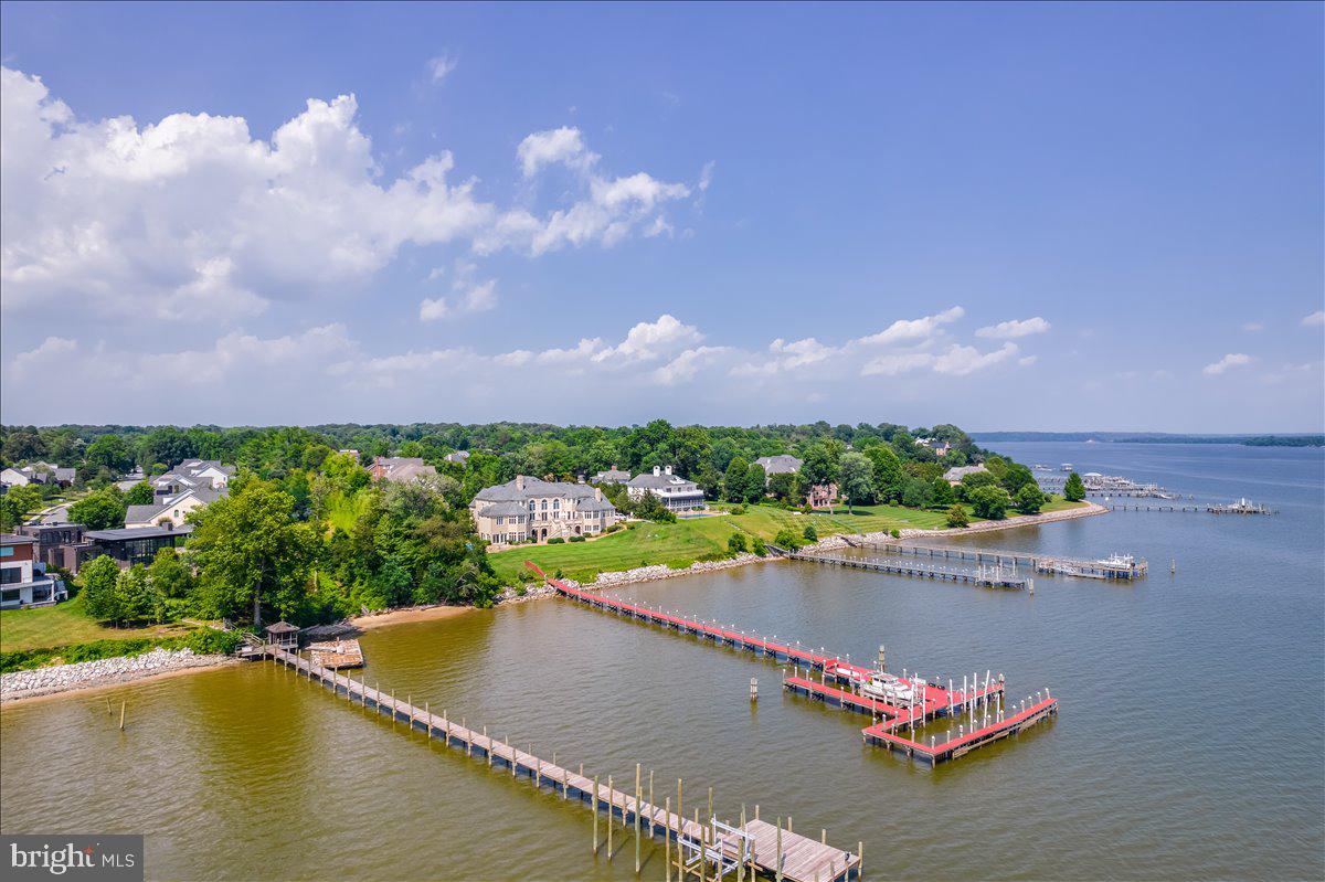 9433 Ferry Landing Ct Property Photo 103