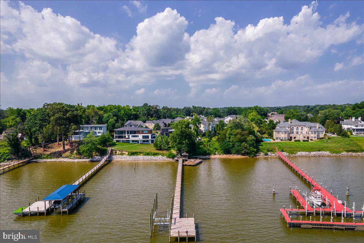 9433 Ferry Landing Ct Property Photo 104