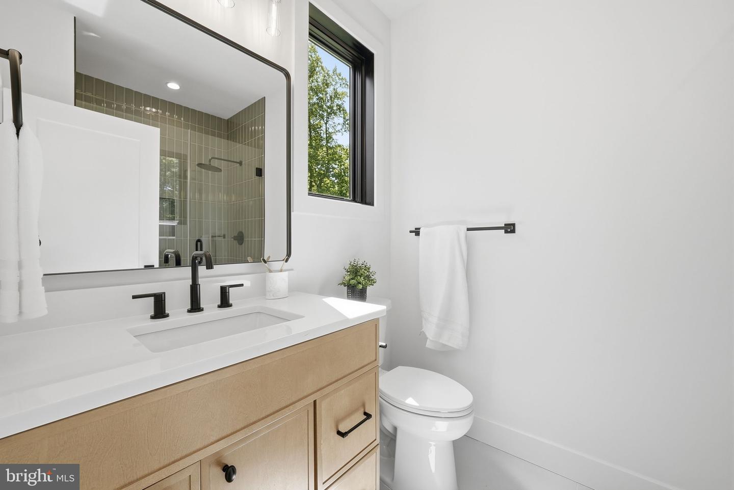 9313 Coronado Terrace Property Photo 32