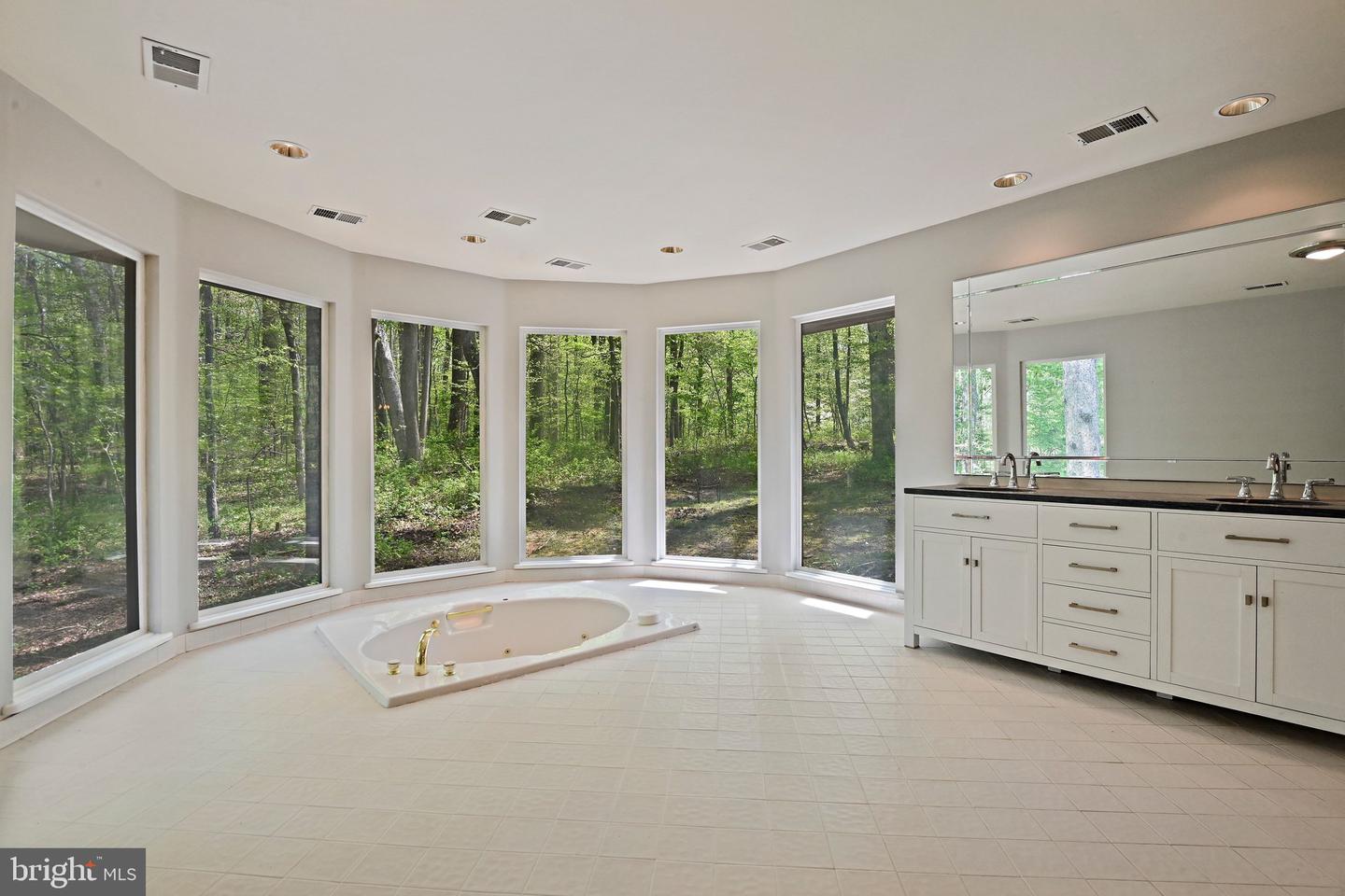 951 Captain Hickory Dr Property Photo 33