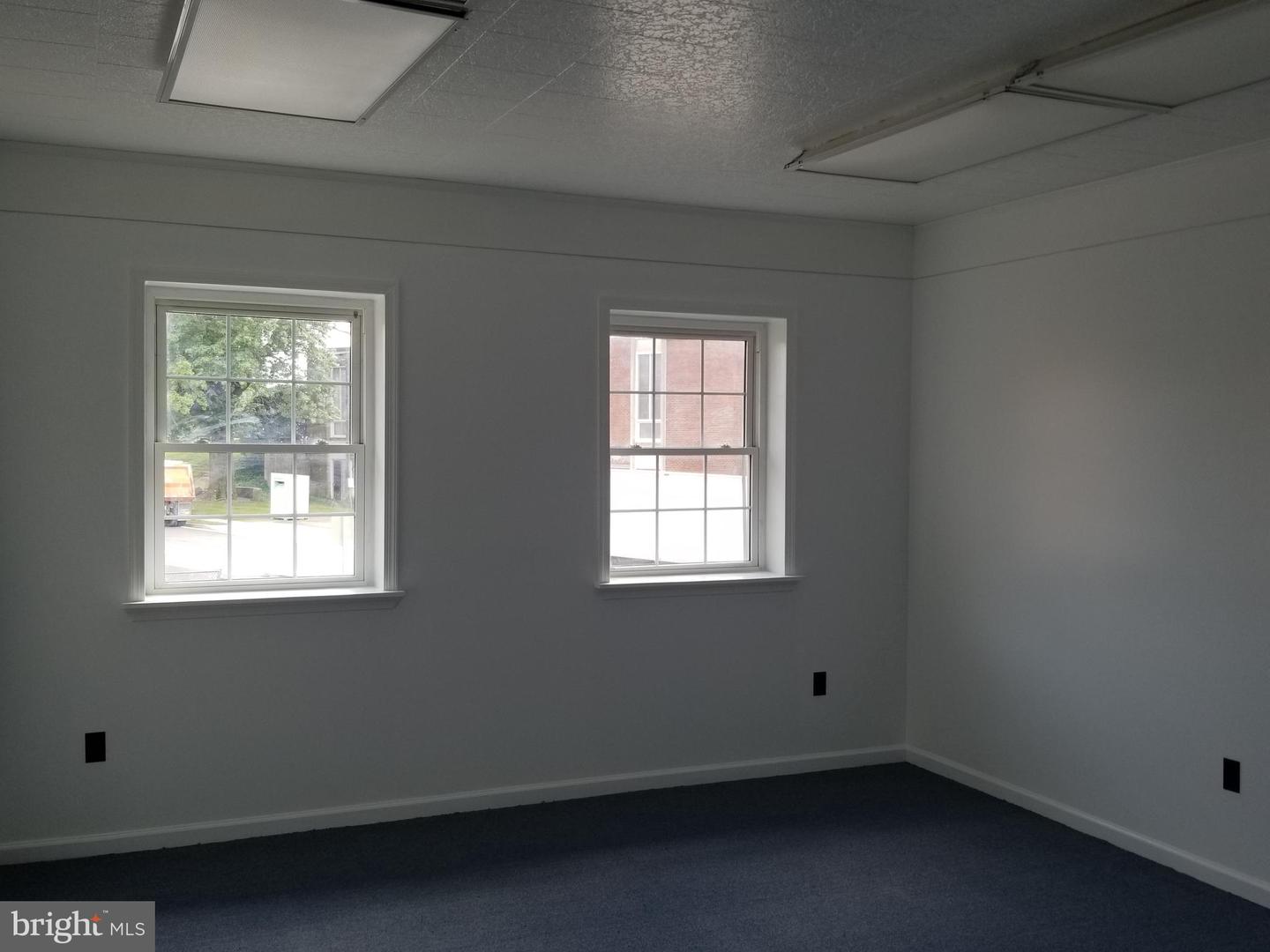 4121 Chatelain Rd #205 Property Photo 2