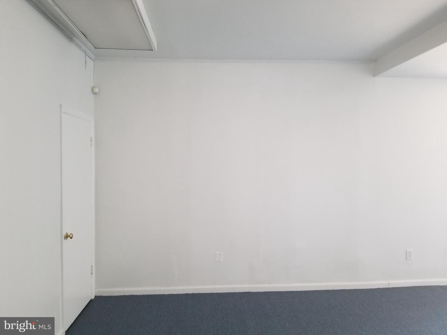 4121 Chatelain Rd #205 Property Photo 3