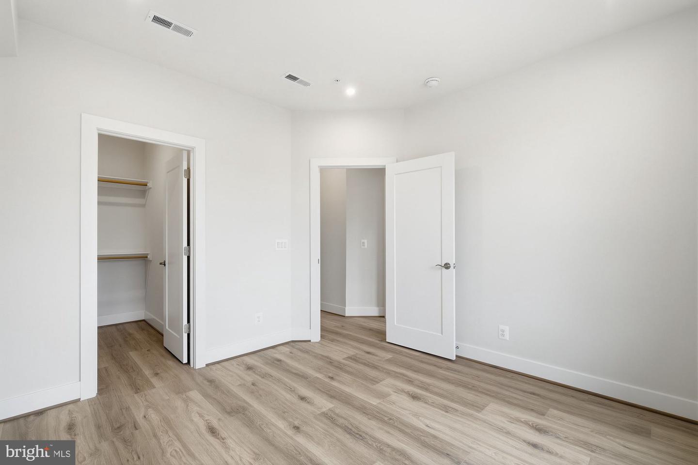 10524 White Granite Dr #6 Property Photo 26