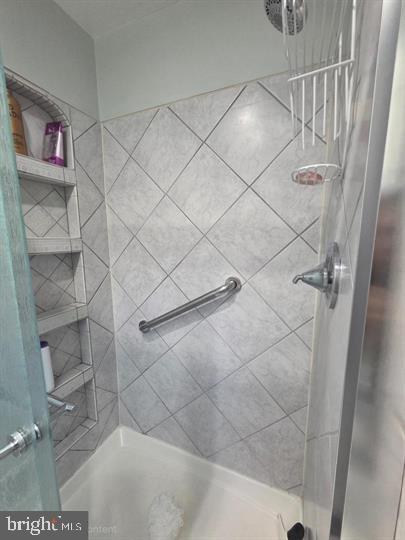 6901 Huntsman Blvd Property Photo 24