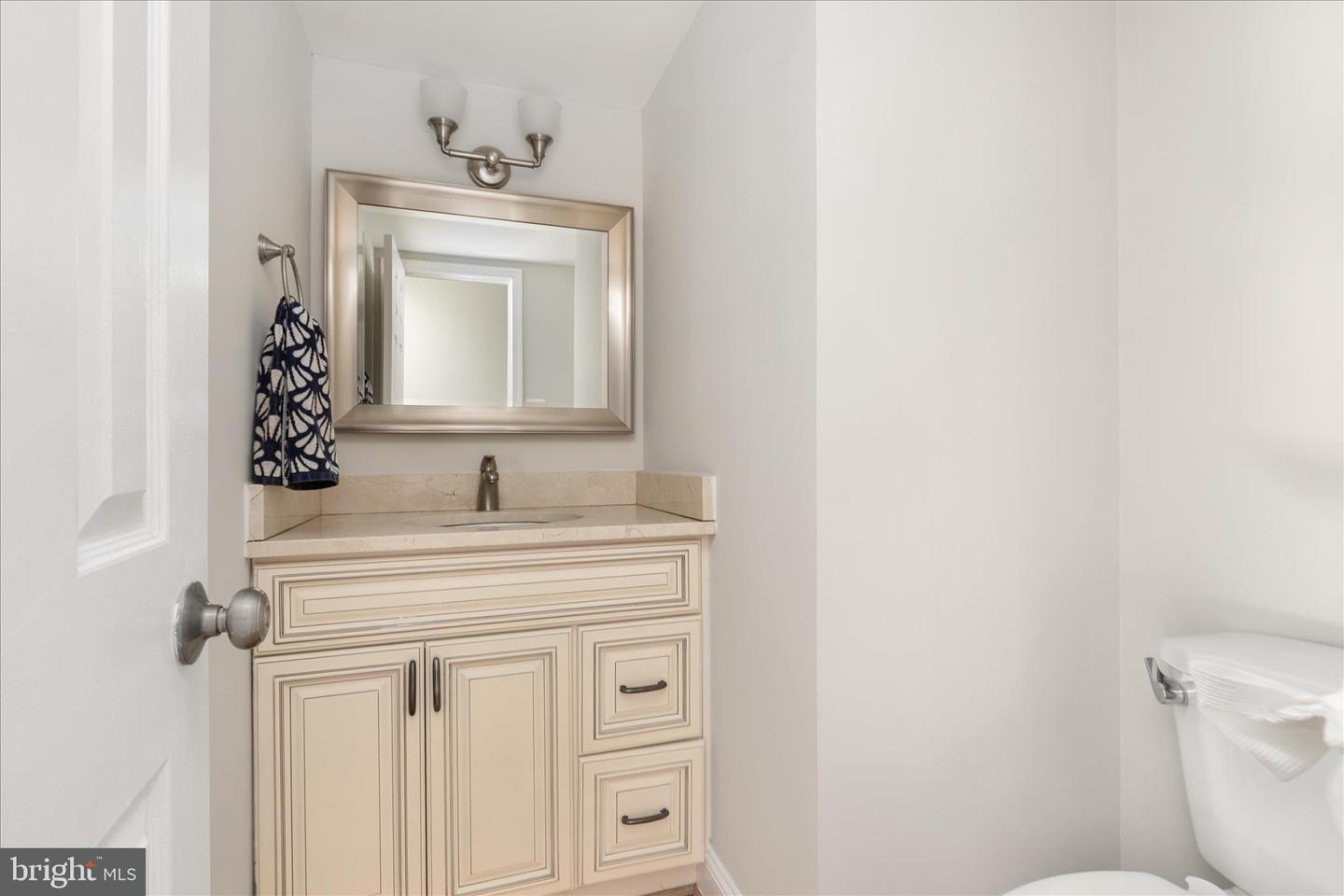 7917 Donegal Ln Property Photo 19