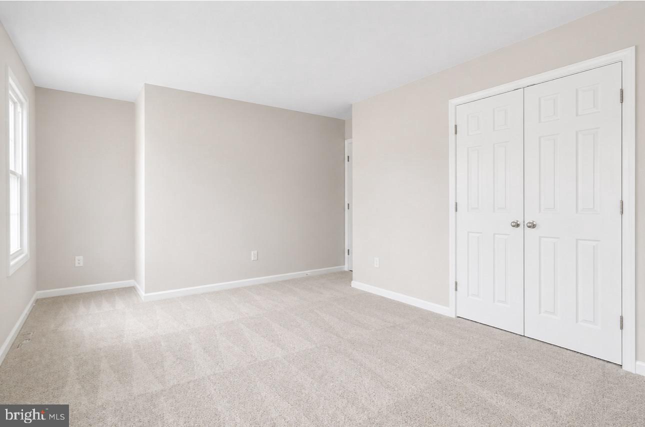 7917 Donegal Ln Property Photo 24