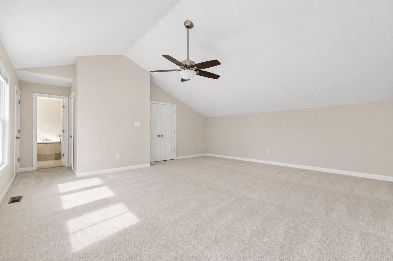 7917 Donegal Ln Property Photo 28