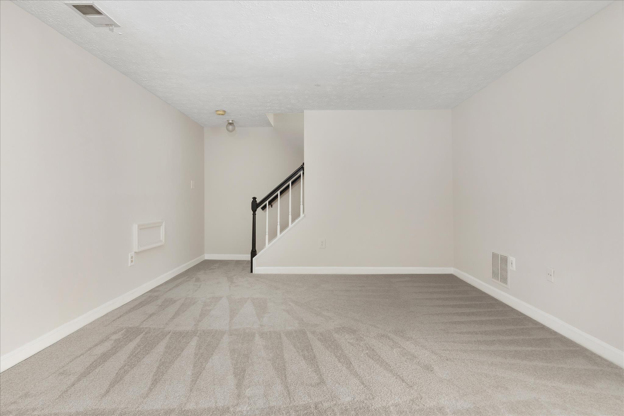 7917 Donegal Ln Property Photo 35