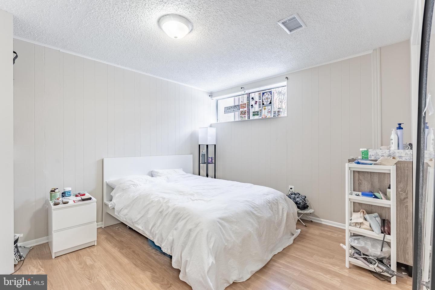 2412 Southgate Sq Property Photo 16