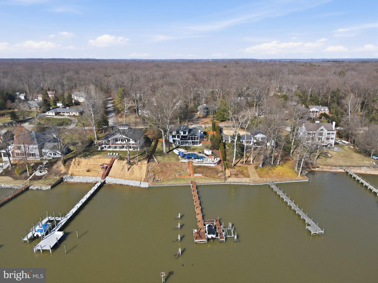 6057 River Dr Property Photo 2