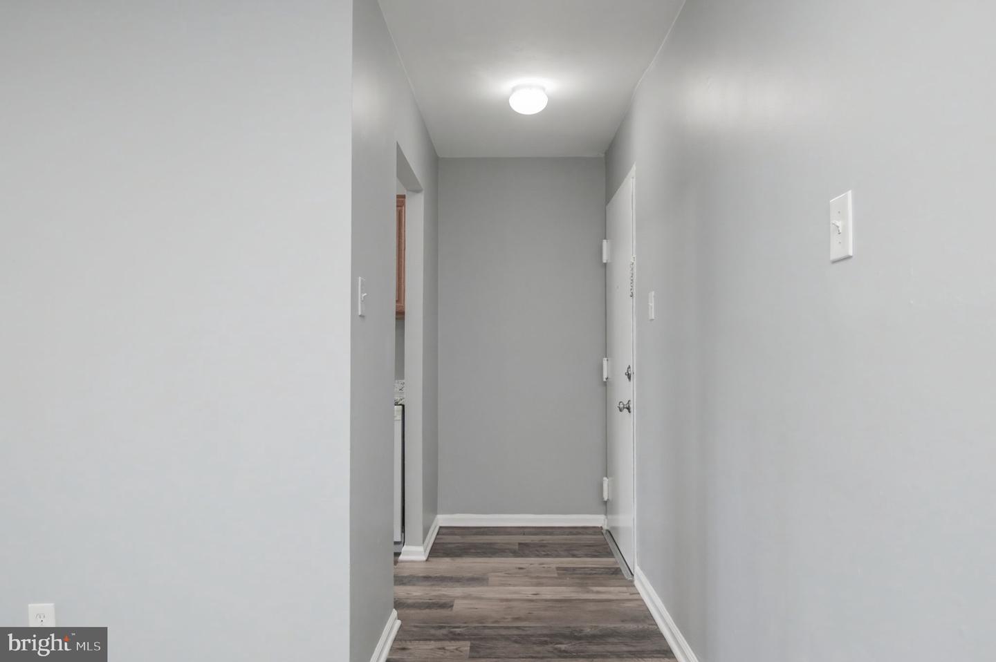 7096 Spring Garden Dr #102 Property Photo 14