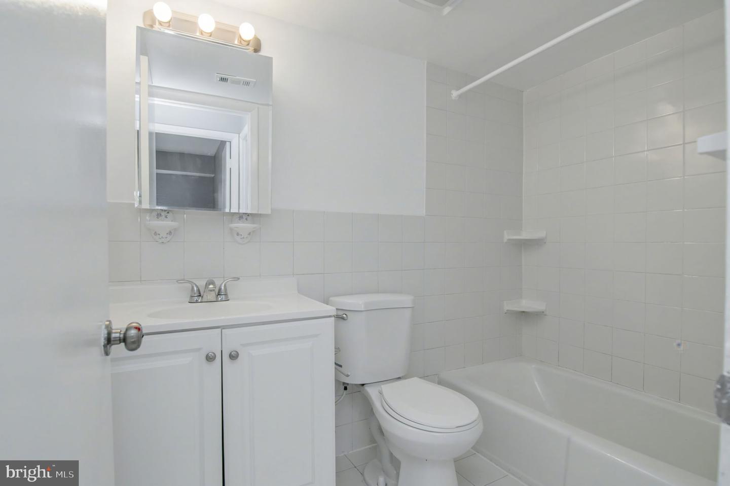 7096 Spring Garden Dr #102 Property Photo 15