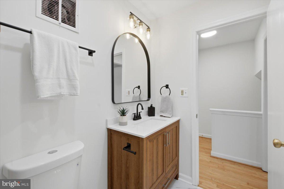 8141 Kingsway Ct #289 Property Photo 18