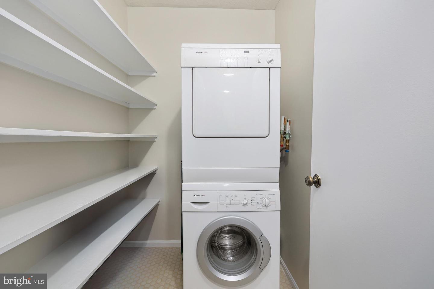 5904 Mount Eagle Dr #510 Property Photo 22