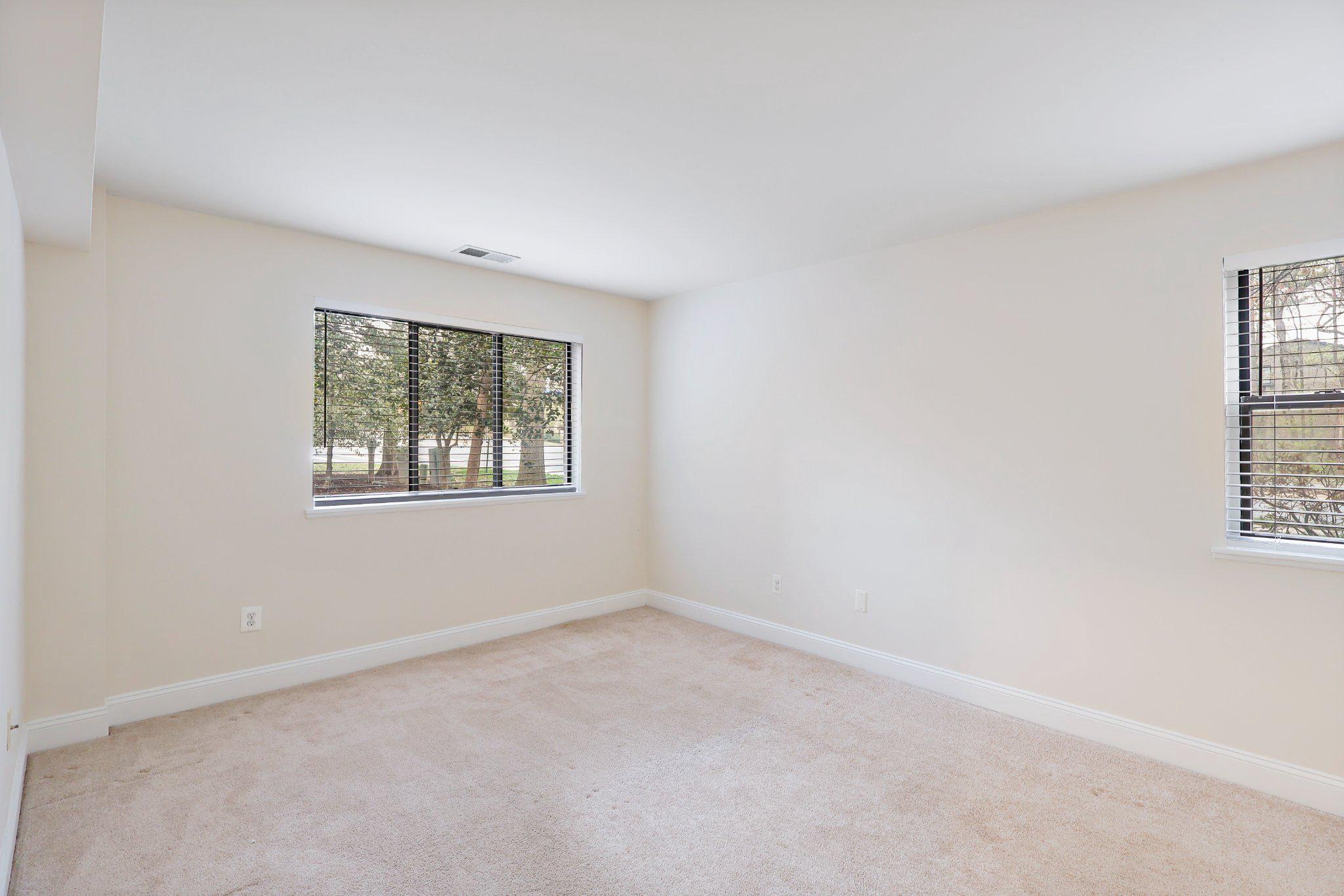 2037 Royal Fern Ct #47/2c Property Photo 19