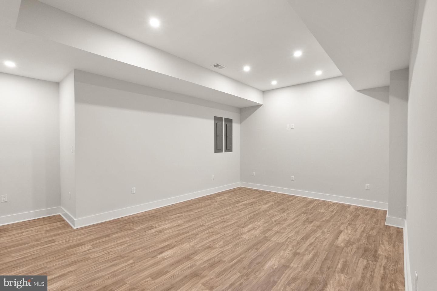 5524 Summit St Property Photo 71