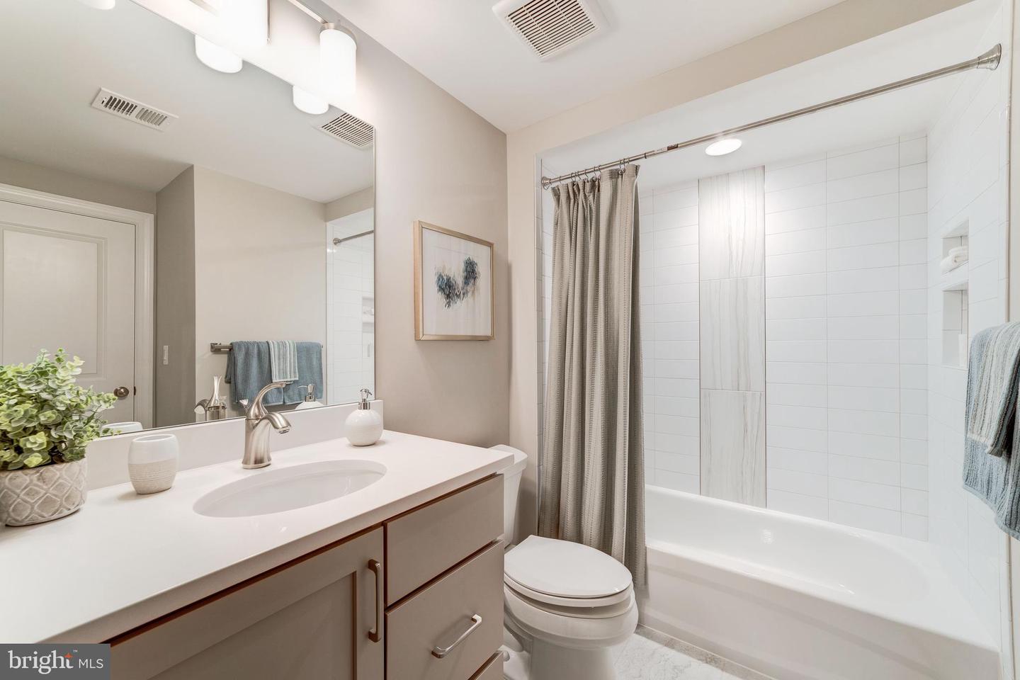 11108 Corobon Property Photo 22