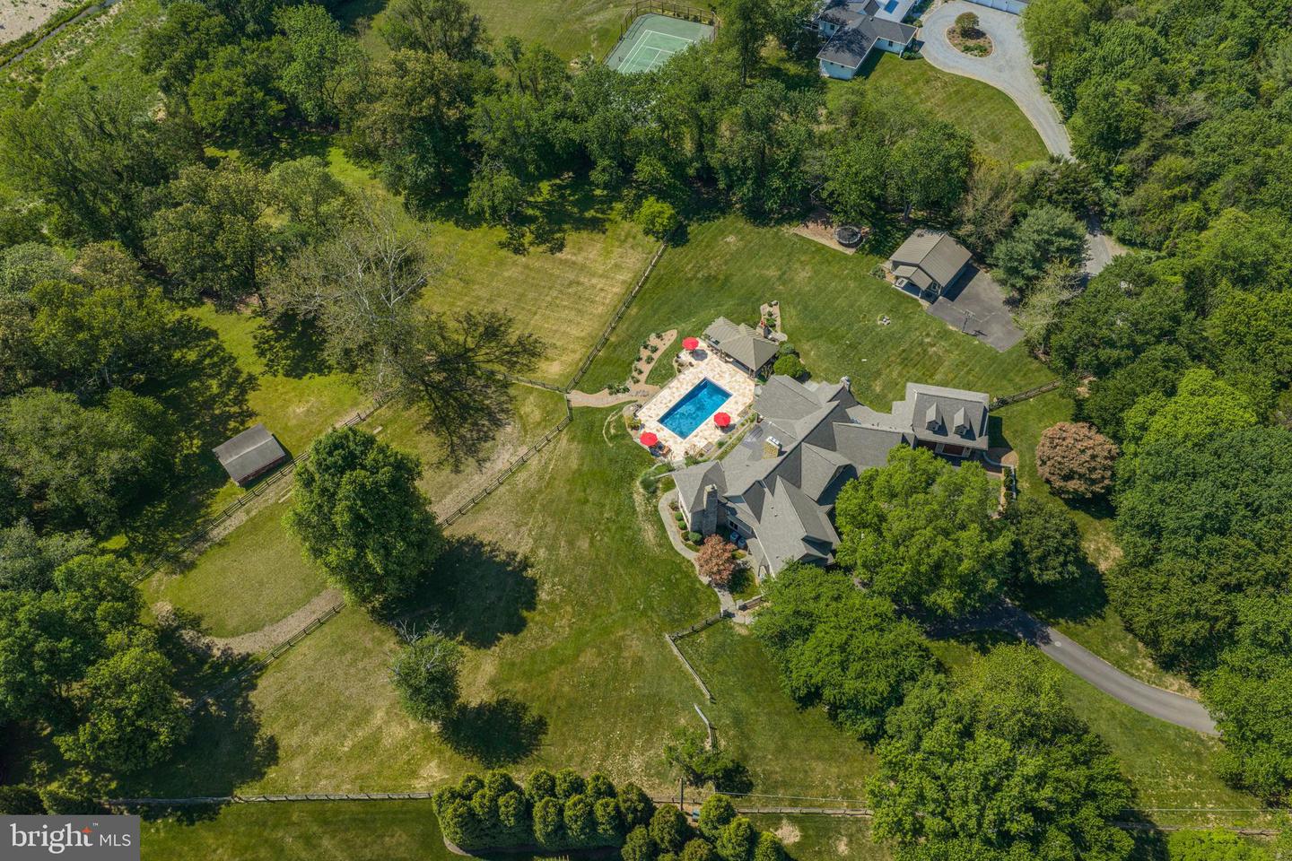 1017 Windswept Dr Property Photo 1