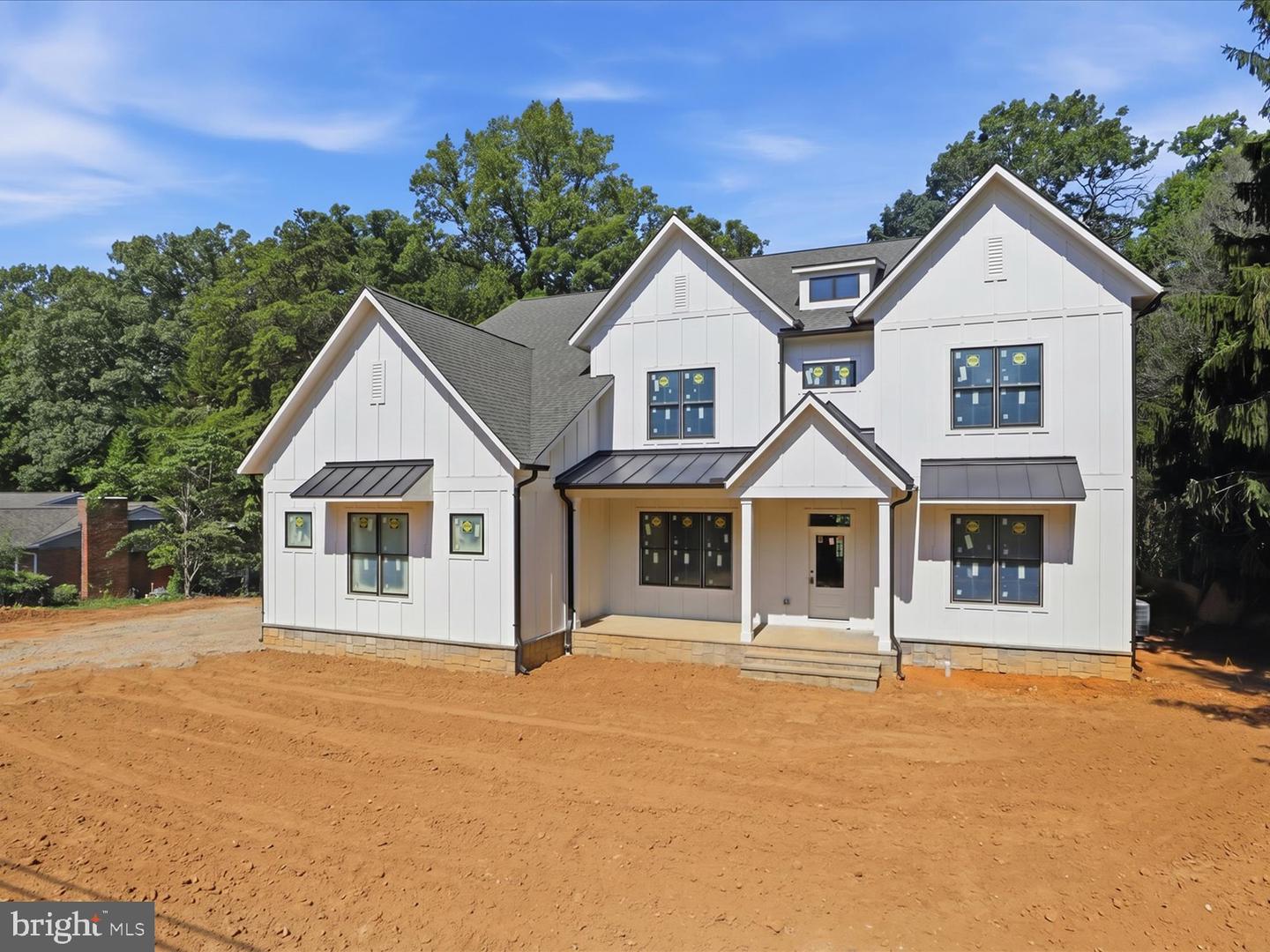 4038 DOVEVILLE LN