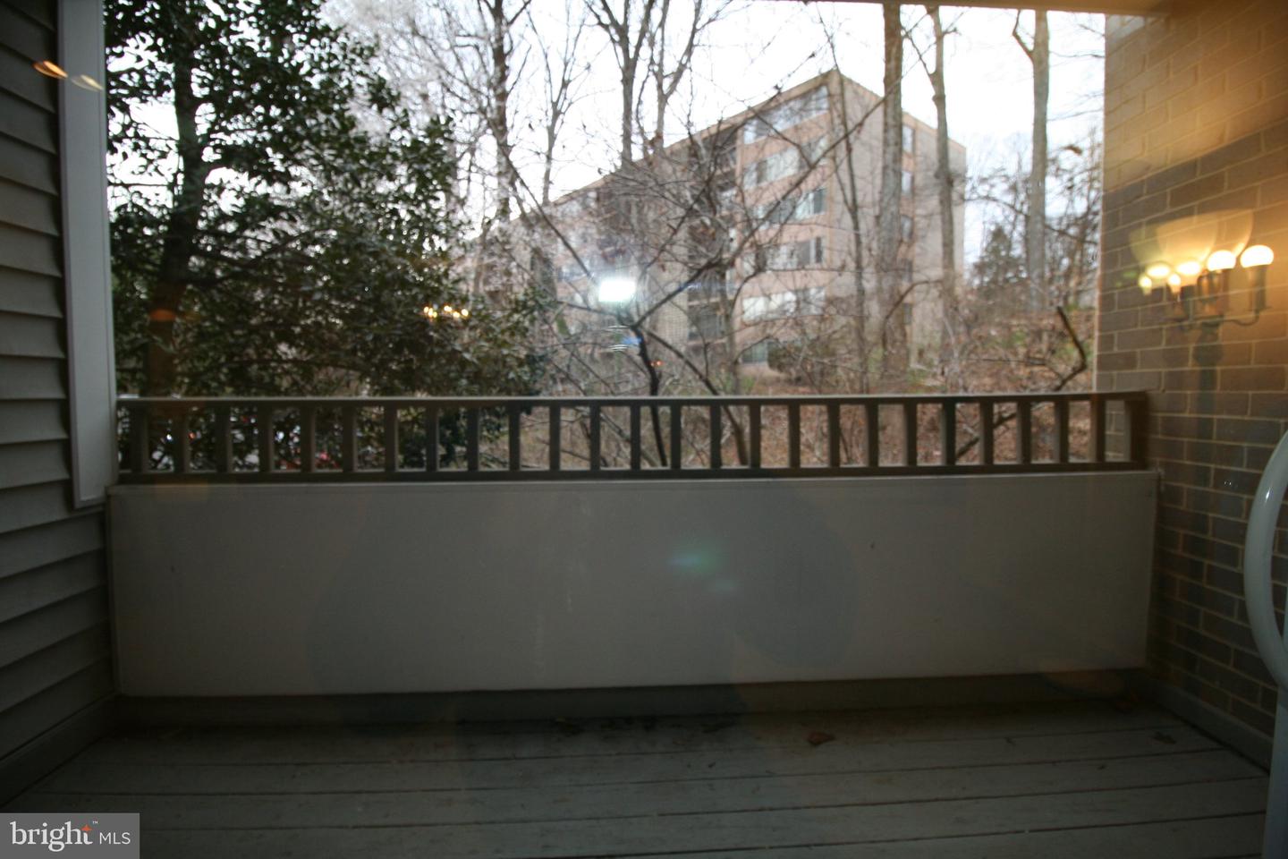 7718 Lafayette Forest Dr #24 Property Photo 3
