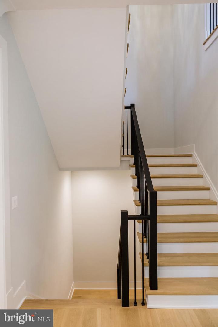 9340 Chestnut Knolls Dr Property Photo 13