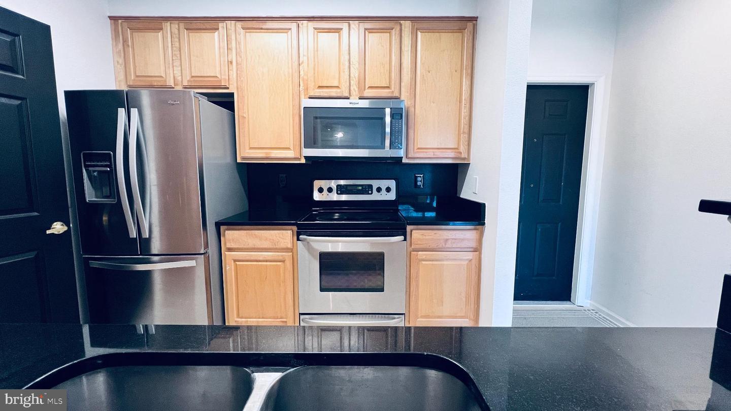 1600 Spring Gate Dr #2206 Property Photo 6