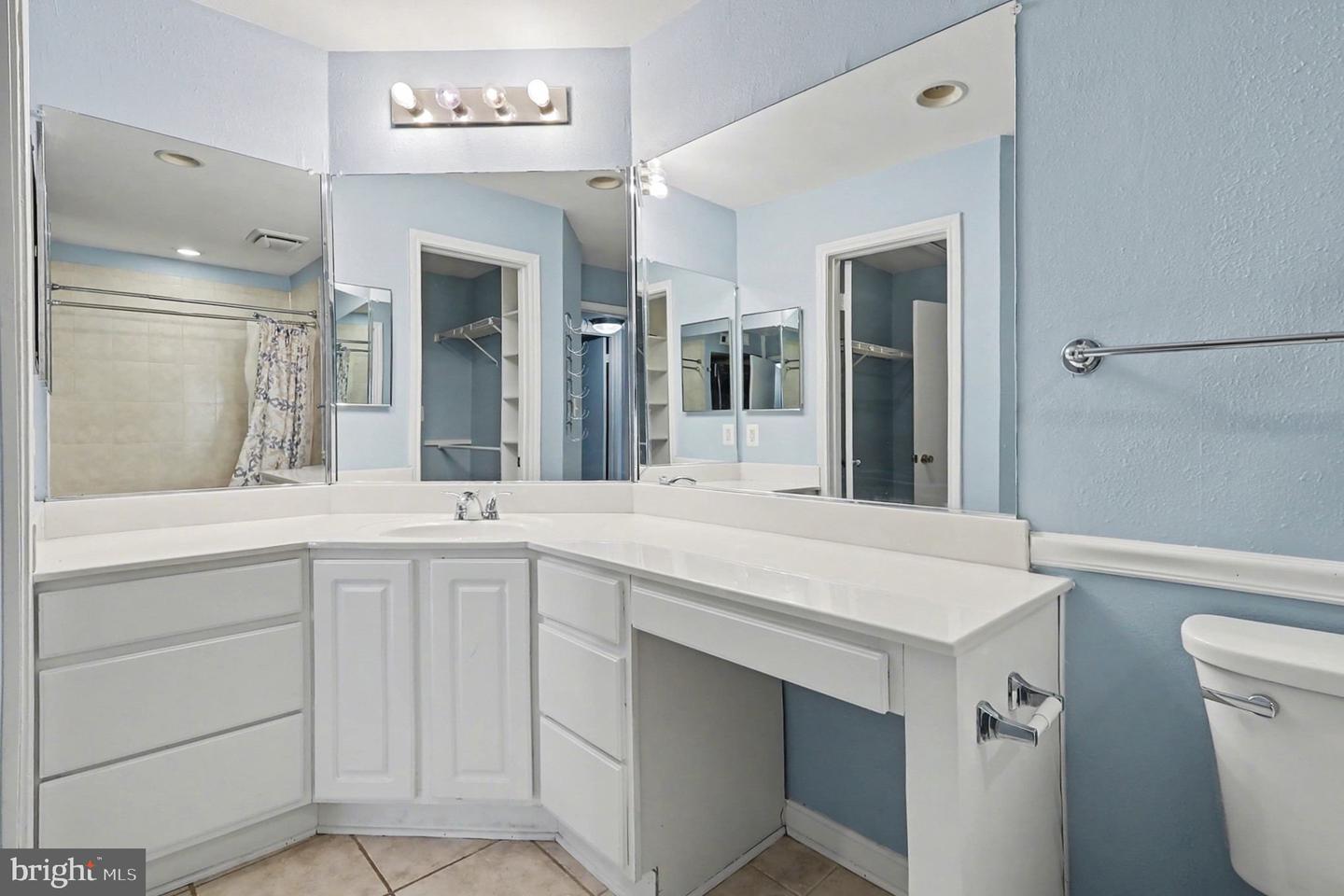 12150 Penderview Ter #1335 Property Photo 18