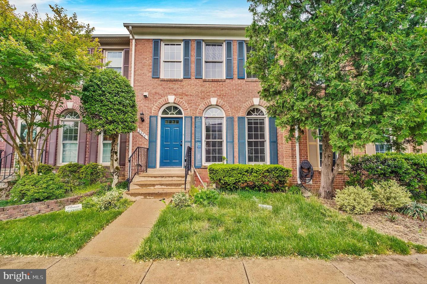 6274 Walkers Croft Way Property Photo 1